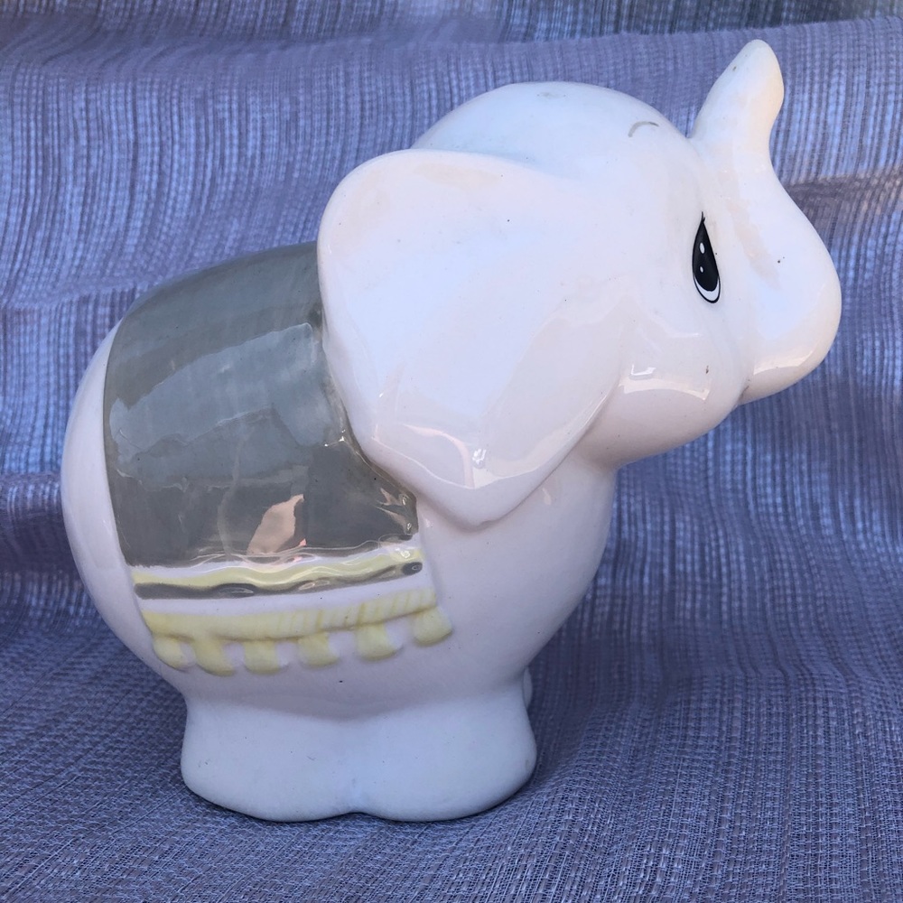 Elephant piggy bank